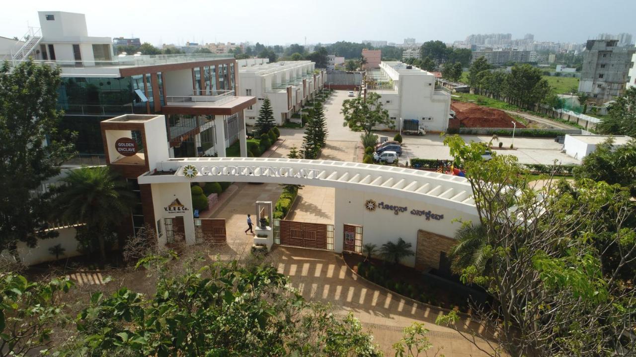 Vrr Astoria Hotel & Convention Center Bangalore Exterior photo