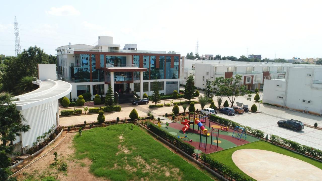 Vrr Astoria Hotel & Convention Center Bangalore Exterior photo