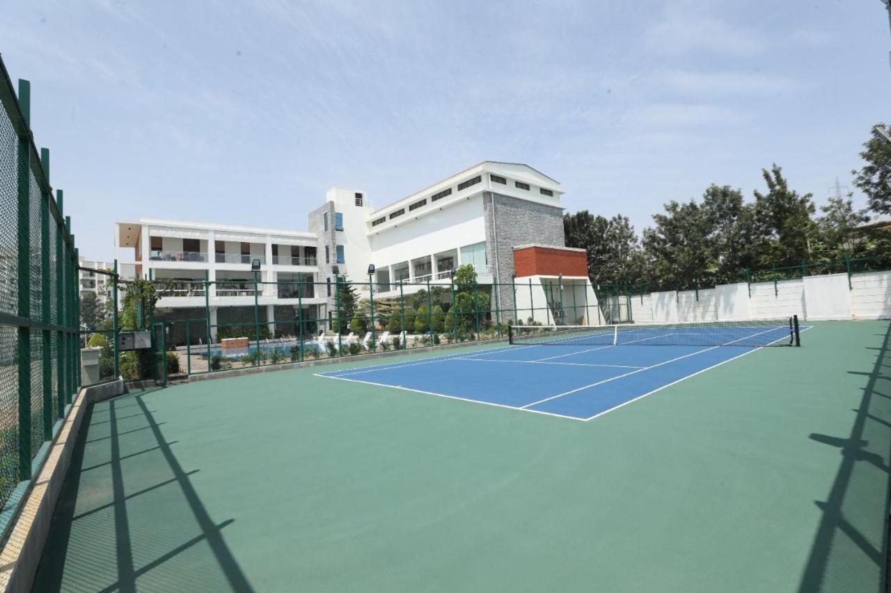 Vrr Astoria Hotel & Convention Center Bangalore Exterior photo